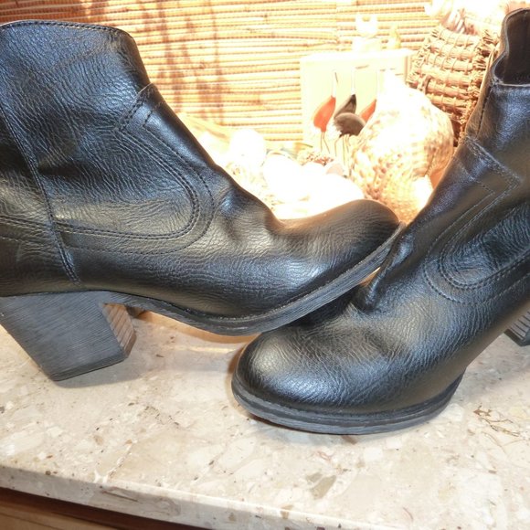 ALL MEN WOMEN KIDS SHOES 30% OFF - Picture 6 of 16